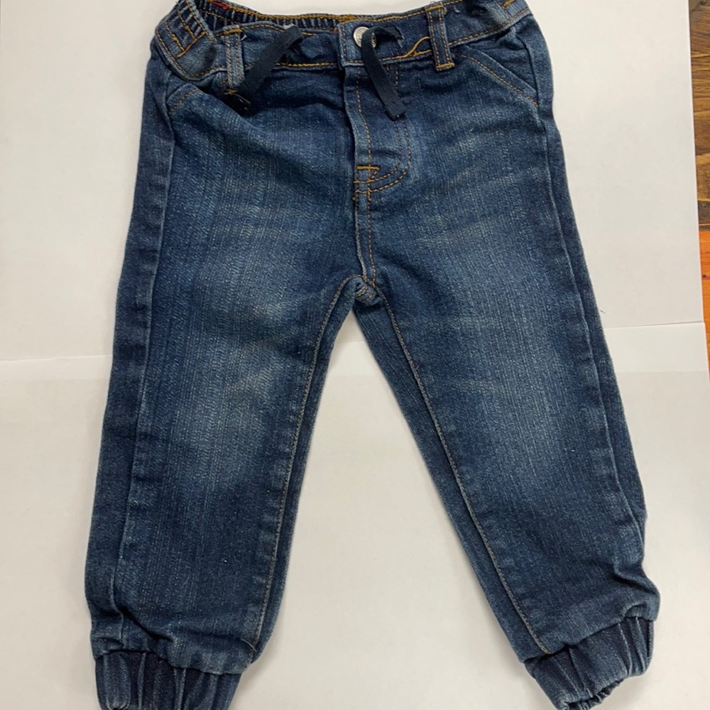 7 for all Mankind 18 months